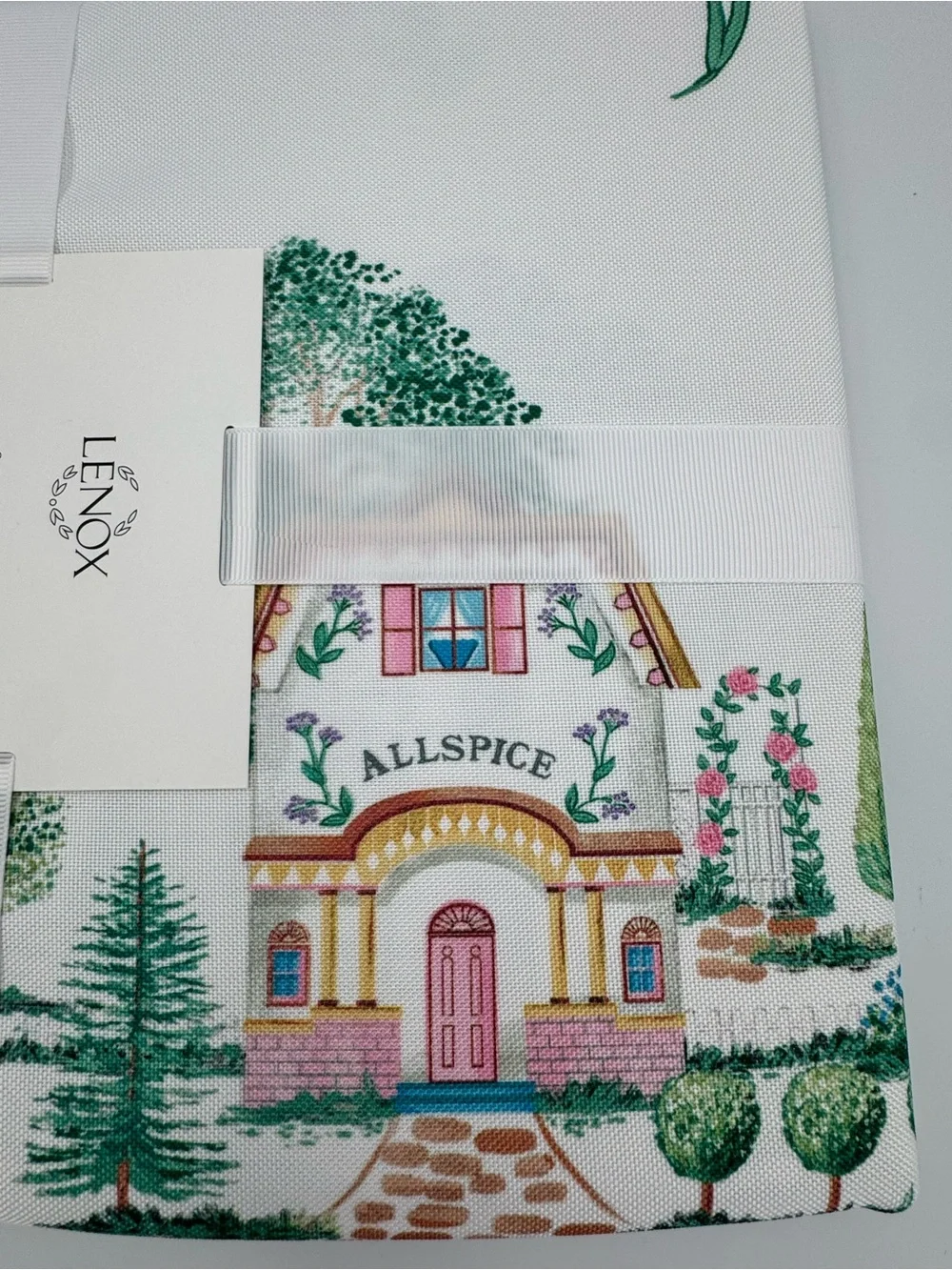 Lenox Spice Village 70